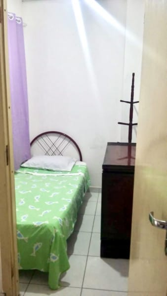 Imagem 4 da galeria do anúncio: Pensão com água, luz e internet inclusos.