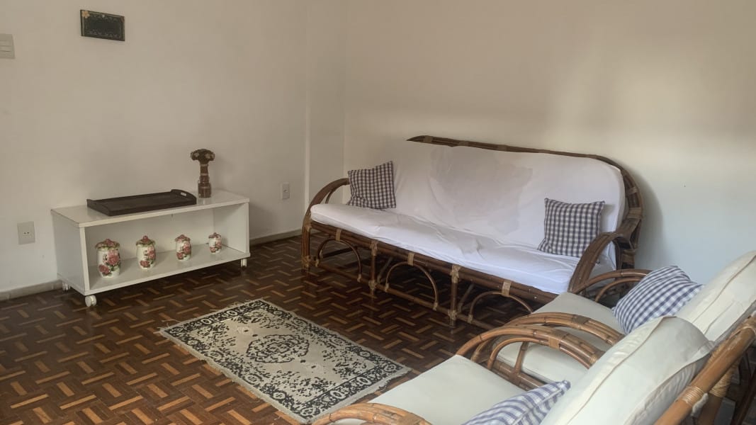 Imagem 18 da galeria do anúncio: EXCELENTE QUARTO PRAÇA DA SAVASSI-PRAÇA DA LIBERDADE -202/05