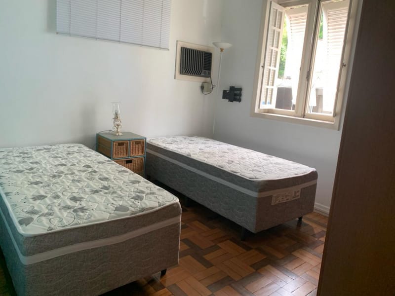 Imagem 1 da galeria do anúncio: Aluga vaga para moças estudantes em quarto duplo