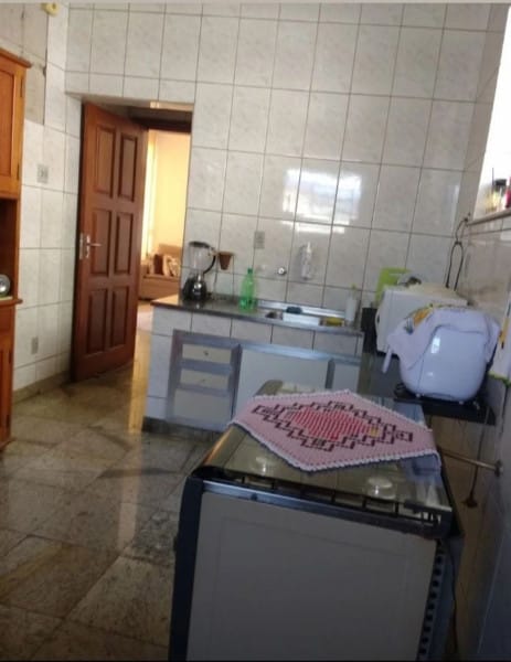 Imagem 6 da galeria do anúncio: Alugo quarto individual feminino no Santa Tereza