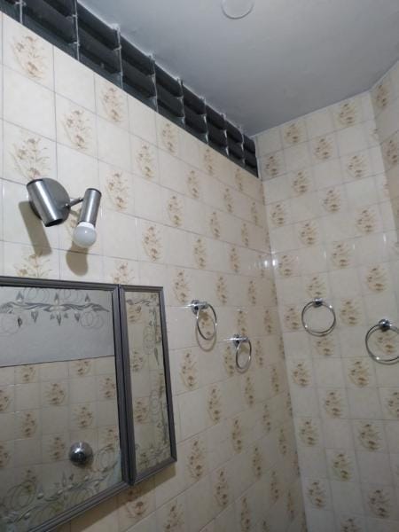 Imagem 4 da galeria do anúncio: Suite Grande - Centro de BH