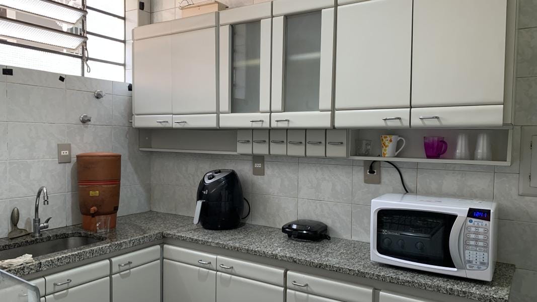 Imagem 11 da galeria do anúncio: MINI SUÍTE - PRAÇA DA SAVASSI - PRAÇA DA LIBERDADE -101GV