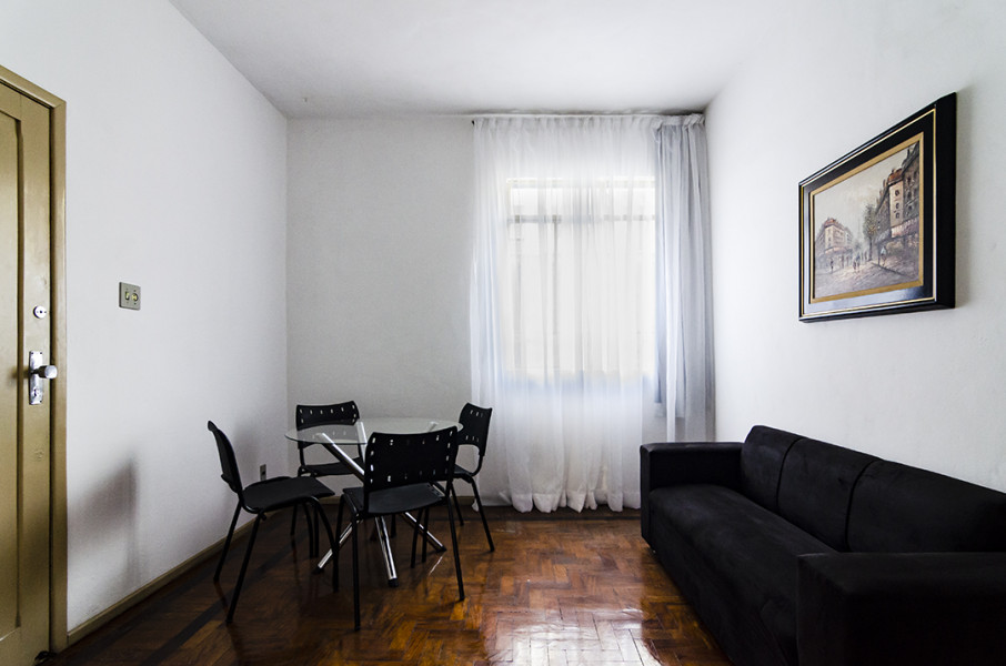Imagem 2 da galeria do anúncio: Quarto individual em CoLiving no bairro Floresta.