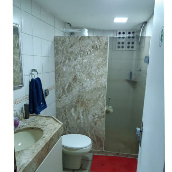 Imagem 7 da galeria do anúncio: Quarto de casal na praia com vaga de garagem