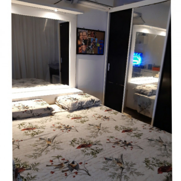 Imagem 5 da galeria do anúncio: Quarto de casal na praia com vaga de garagem