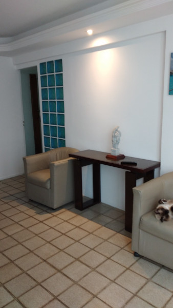 Imagem 2 da galeria do anúncio: Quarto de casal na praia com vaga de garagem