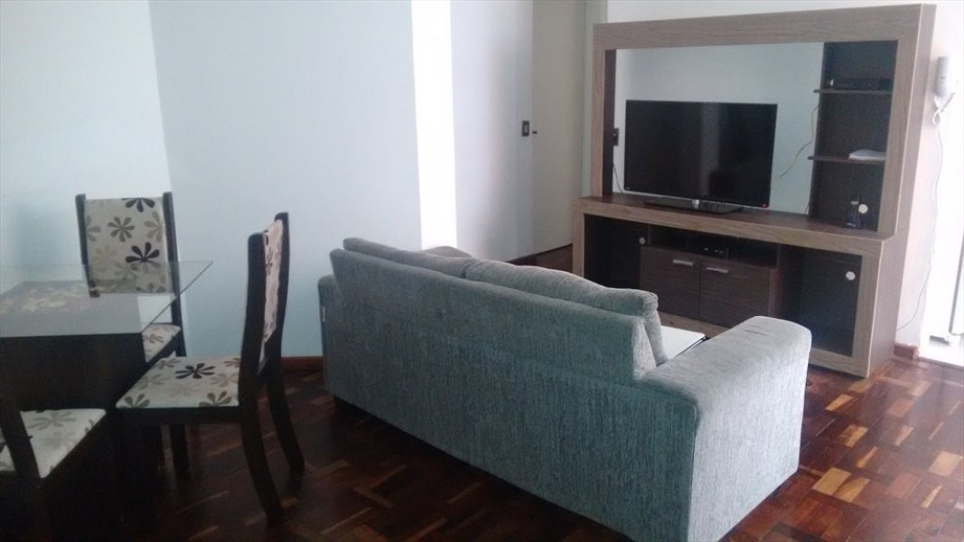 Imagem 1 da galeria do anúncio: Quarto mobiliado no Cristo Rei