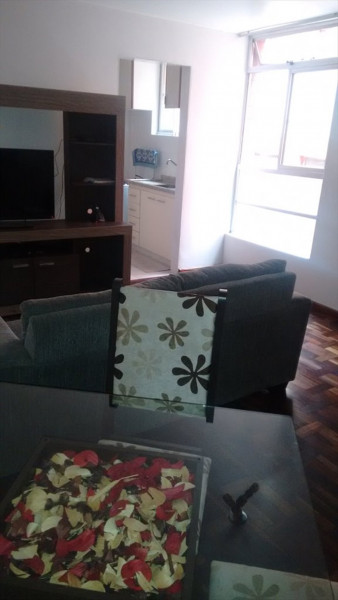 Imagem 2 da galeria do anúncio: Quarto mobiliado no Cristo Rei