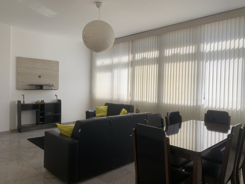 Imagem 9 da galeria do anúncio: EXCELENTE QUARTO  PARA MOÇAS -PRAÇA DA LIBERDADE 🌴