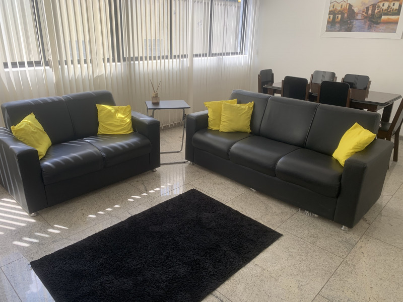 Imagem 6 da galeria do anúncio: EXCELENTE QUARTO  PARA MOÇAS -PRAÇA DA LIBERDADE 🌴