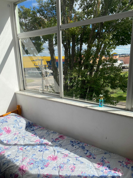 Imagem 1 da galeria do anúncio: Quarto mobiliado individual - Bem Localizado e Seguro