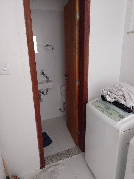 Imagem 8 da galeria do anúncio: Amplo Quarto individual em ótimo apartamento