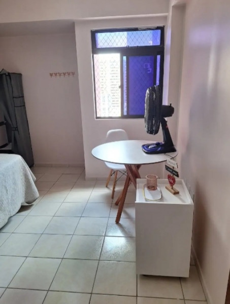 Imagem 4 da galeria do anúncio: Quarto com garagem