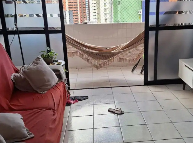 Imagem 8 da galeria do anúncio: Quarto com garagem