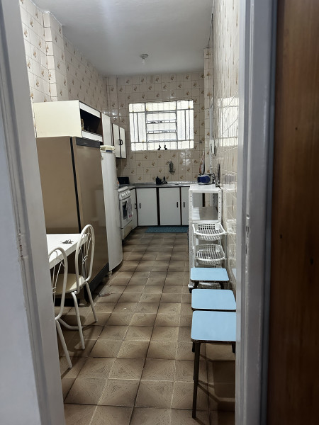 Imagem 9 da galeria do anúncio: Quarto compartilhado para Moças- Icaraí- Gavião Peixoto