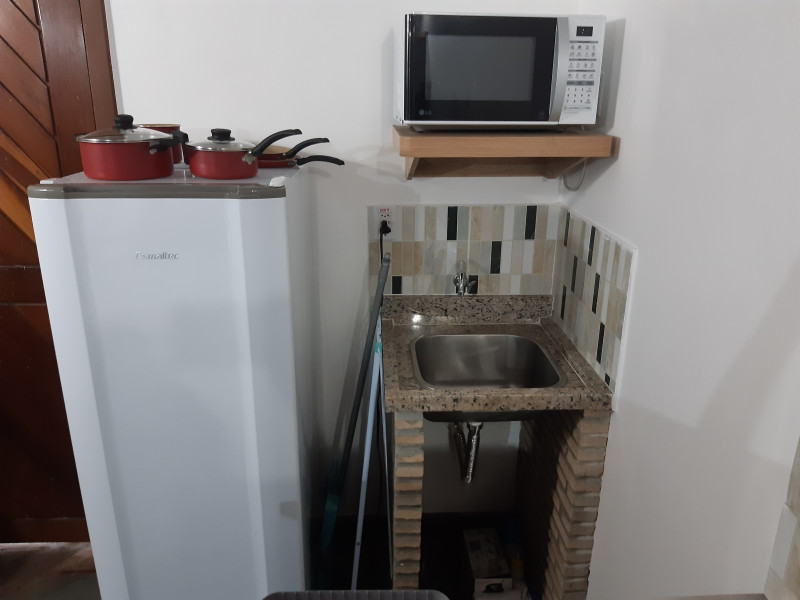 Imagem 9 da galeria do anúncio: Quarto/Kitnet Individual e Privativa c/ Varanda