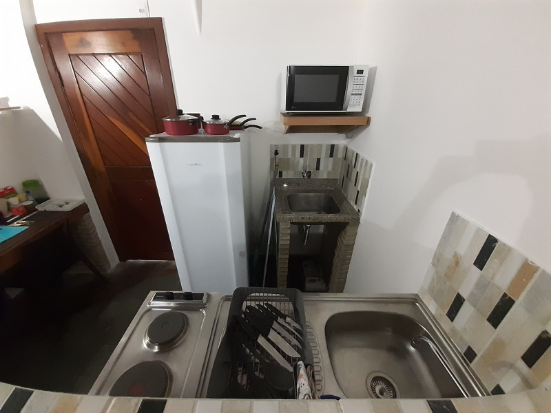 Imagem 8 da galeria do anúncio: Quarto/Kitnet Individual e Privativa c/ Varanda