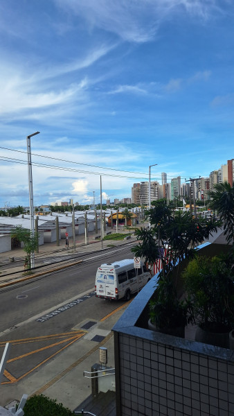 Imagem 1 da galeria do anúncio: alugo quarto em fremte praia