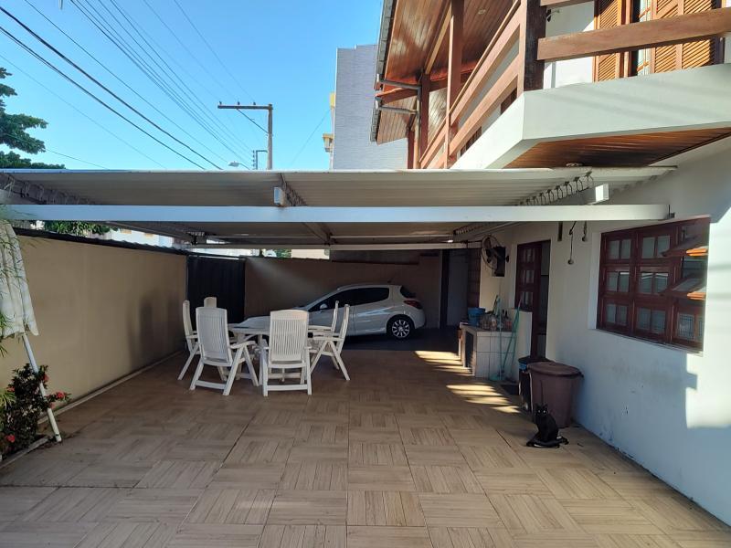 Imagem 13 da galeria do anúncio: Quarto em Casa próxima à praia na Cachoeira do B. Jesus