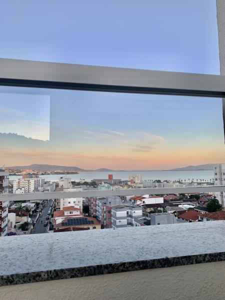 Imagem 1 da galeria do anúncio: busco alguem para vir dividir aprto cmg!