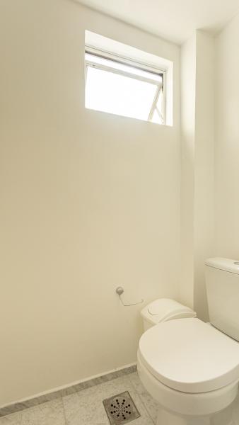 Imagem 8 da galeria do anúncio: Quarto com banheiro exclusivo | Metrô Fradique Coutinho