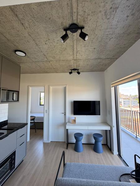 Imagem 3 da galeria do anúncio: Quarto Lindo em Super Edifício