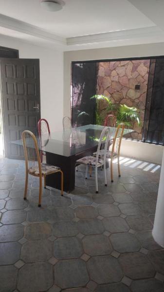 Imagem 6 da galeria do anúncio: More em um hostel em Natal (somente quarto compartilhado)
