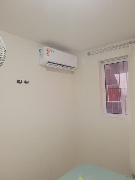 Imagem 3 da galeria do anúncio: quarto suite com ar condicionado