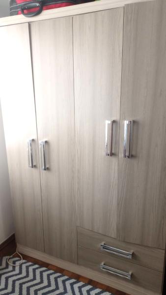 Imagem 3 da galeria do anúncio: Quarto em Apto Mobiliado - área nobre no Cabral por 900 !!