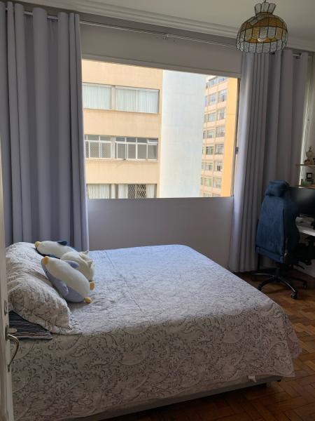 Imagem 1 da galeria do anúncio: Quarto amplo e arejado