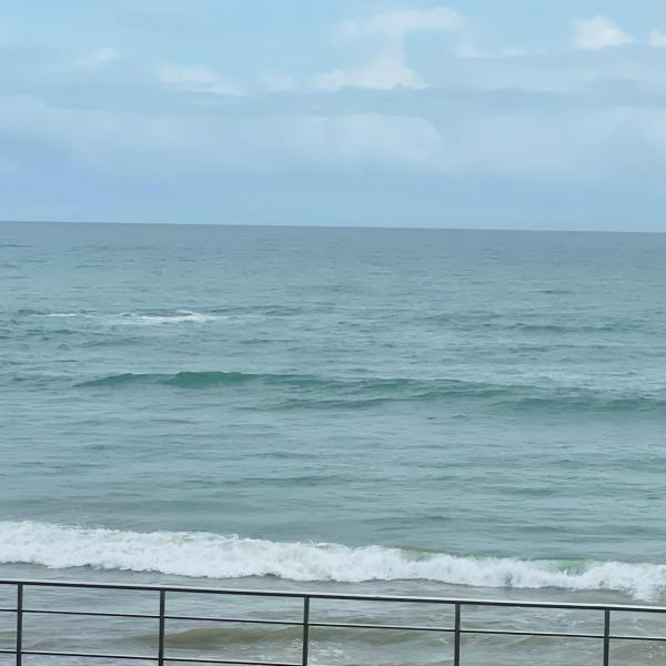 Imagem 4 da galeria do anúncio: Apartamento 1/4 Itapuã Pé na Areia Paradise!