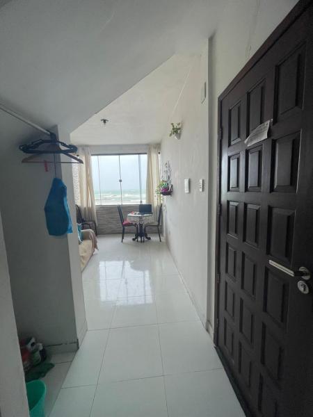 Imagem 8 da galeria do anúncio: Apartamento 1/4 Itapuã Pé na Areia Paradise!